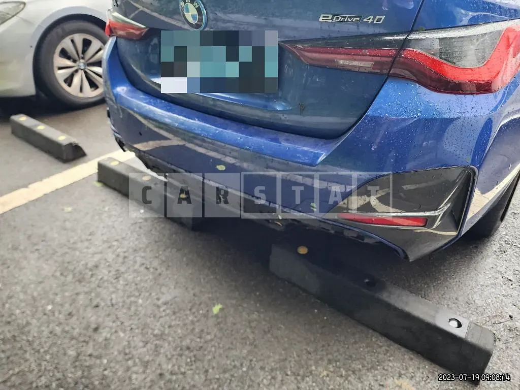 Photo 2 of 16: 2022 BMW i4 eDrive40, VIN WBY71AW0XNFM30209 — Korean insurance auction