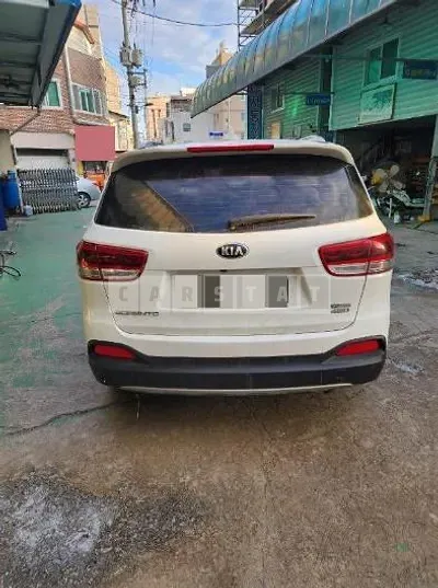Photo 1 of 10: 2016 Kia Sorento, VIN KNAPH81ADGA242025 — Korean insurance auction