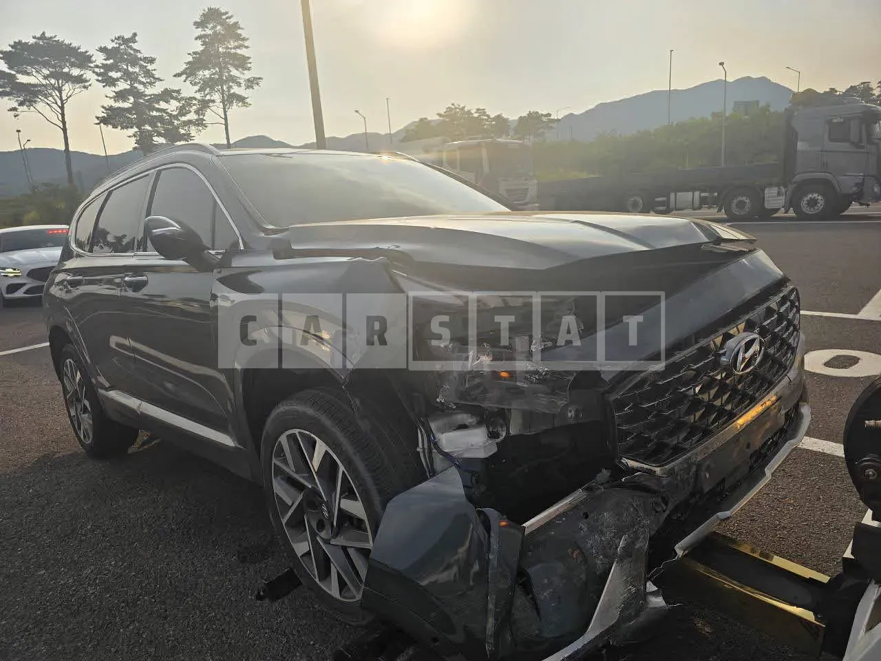 Photo 2 of 10: 2023 Hyundai Santa Fe, VIN KMHS581LHPU468587 — Korean insurance auction