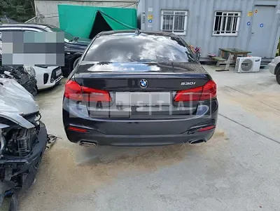 Photo 1 of 45: 2018 BMW 530i, VIN WBAJD3108JB255877 — Korean insurance auction