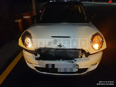 Photo 1 of 7: 2020 MINI Cooper S — Korean insurance auction