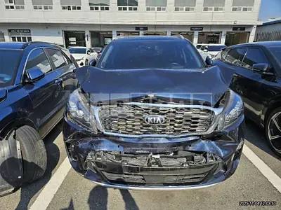 Photo 1 of 14: 2019 Kia Sorento — Korean insurance auction