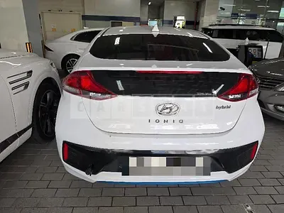 Photo 1 of 17: 2017 Hyundai IONIQ Hybrid — Korean insurance auction