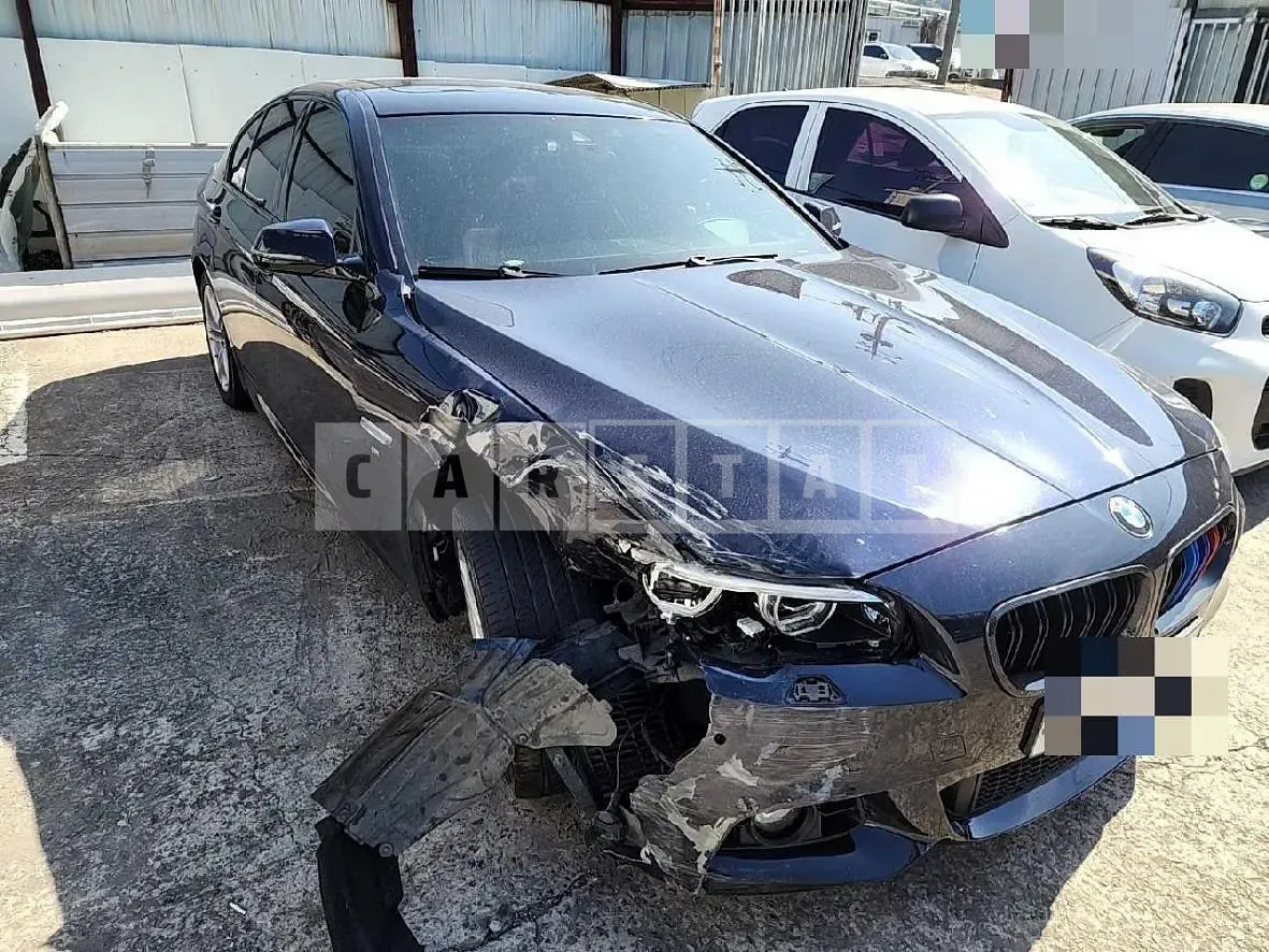 Photo 2 of 17: 2014 BMW 530d xDrive — Korean insurance auction