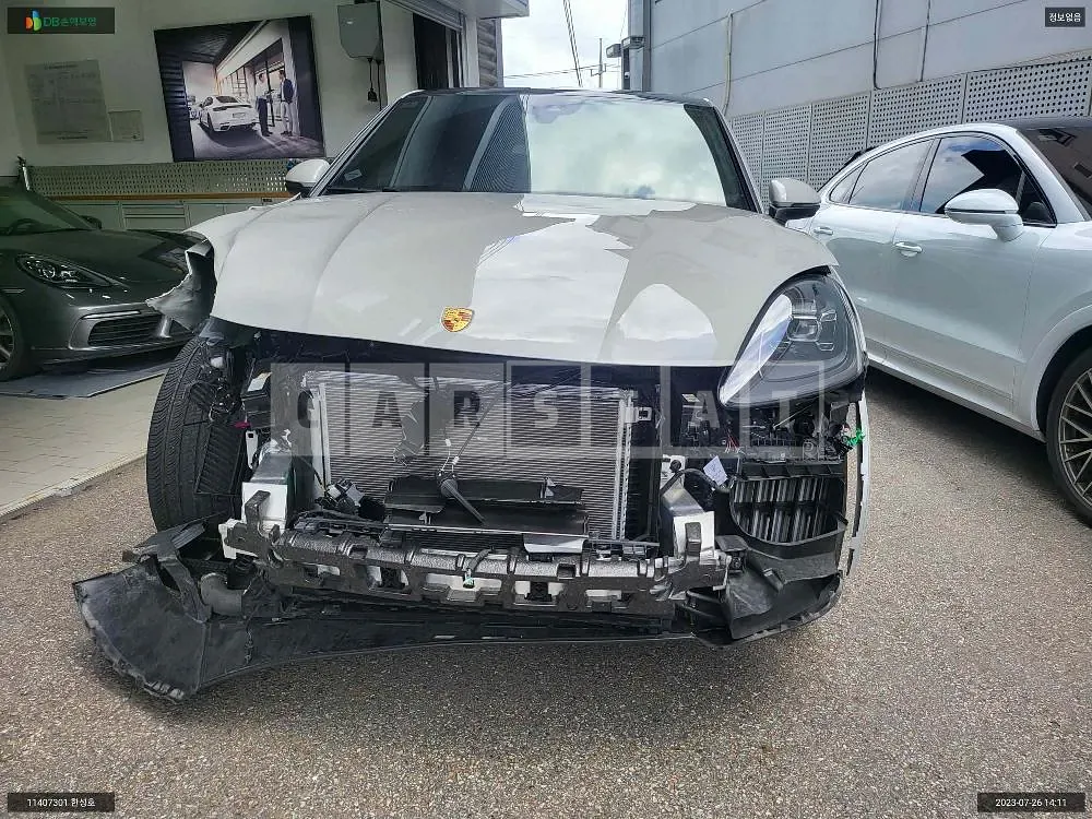 Photo 2 of 20: 2023 Porsche Cayenne Coupe, VIN WP1BA29Y9PDA37592 — Korean insurance auction