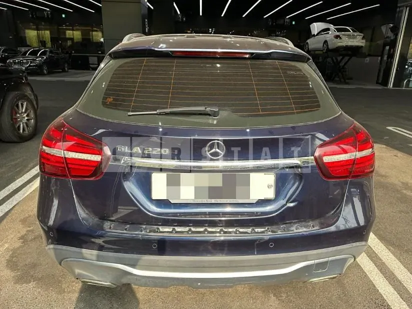 Photo 2 of 22: 2017 Mercedes-Benz GLA220, VIN WDCTG4FBXJJ431878 — Korean insurance auction