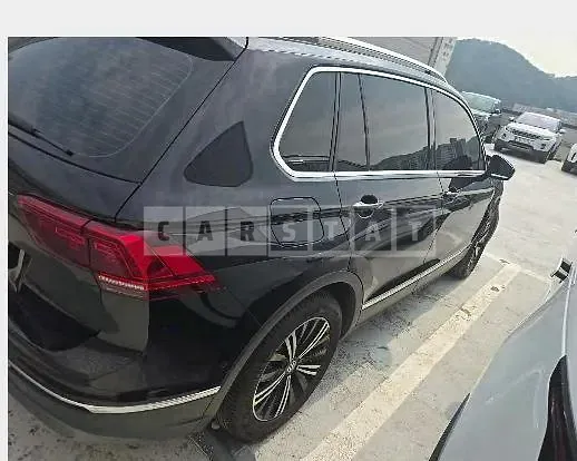 Photo 2 of 14: 2019 Volkswagen Tiguan 2.0 TDI — Korean insurance auction