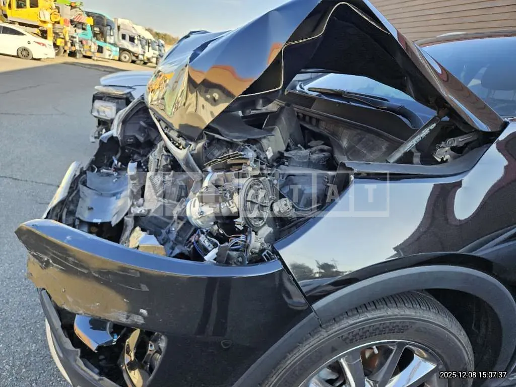 Photo 2 of 14: 2016 Kia Sorento — Korean insurance auction