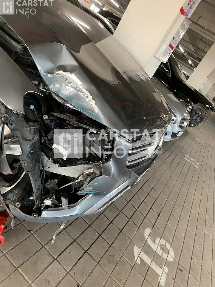 Photo 2 of 8: 2018 Mercedes-Benz GLC220d, VIN WDC0G0FB1JF348516 — Korean insurance auction