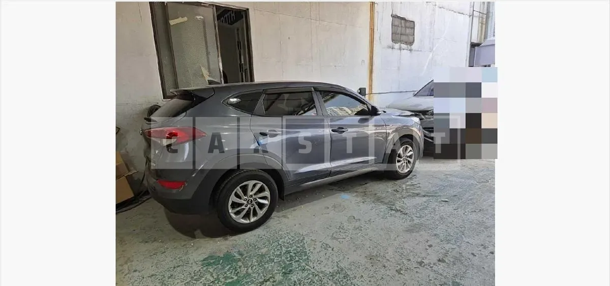 Photo 2 of 10: 2015 Hyundai Tucson — Korean insurance auction