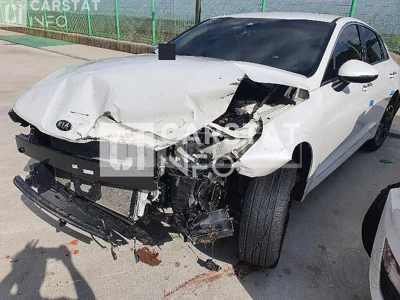 Photo 2 of 62: 2021 Kia K5 — Korean insurance auction