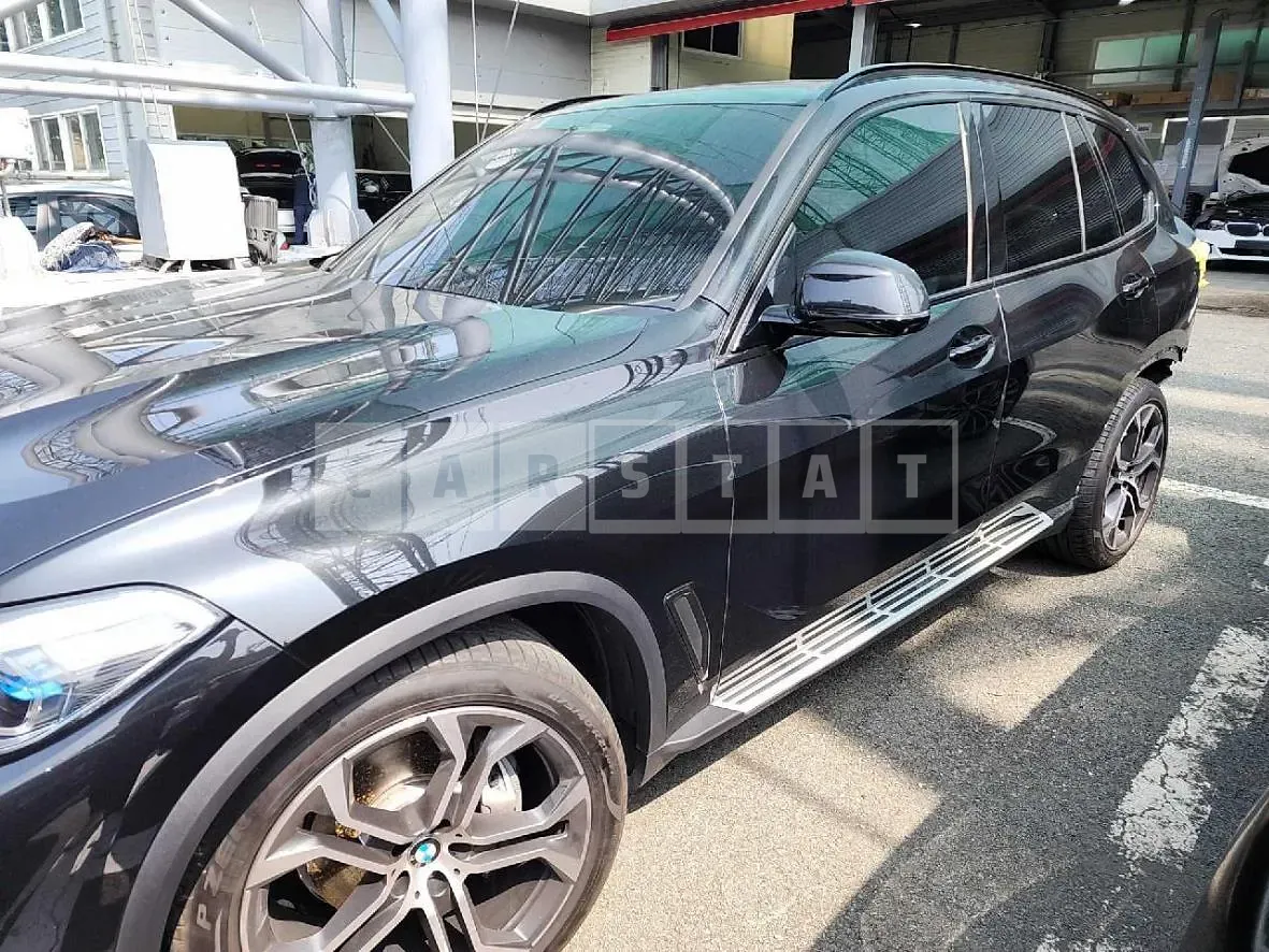 Photo 2 of 24: 2022 BMW X5 xDrive30d, VIN WBAJU8109N9N41182 — Korean insurance auction