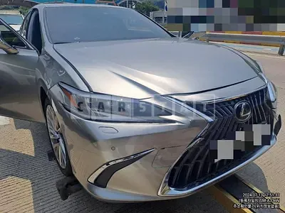 Photo 1 of 33: 2024 Lexus ES300h — Korean insurance auction