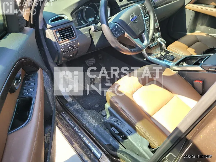 Photo 2 of 33: 2015 Volvo Sumbolbo XC70D5 — Korean insurance auction