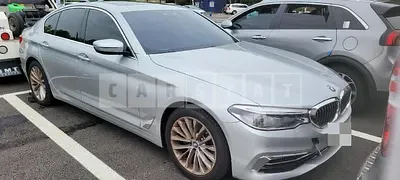 Photo 1 of 13: 2019 BMW 520i Luxury, VIN WBAJK7109KGL29308 — Korean insurance auction