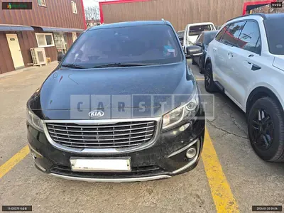 Photo 1 of 34: 2015 Kia Carnival, VIN KNAME81ABFS075130 — Korean insurance auction