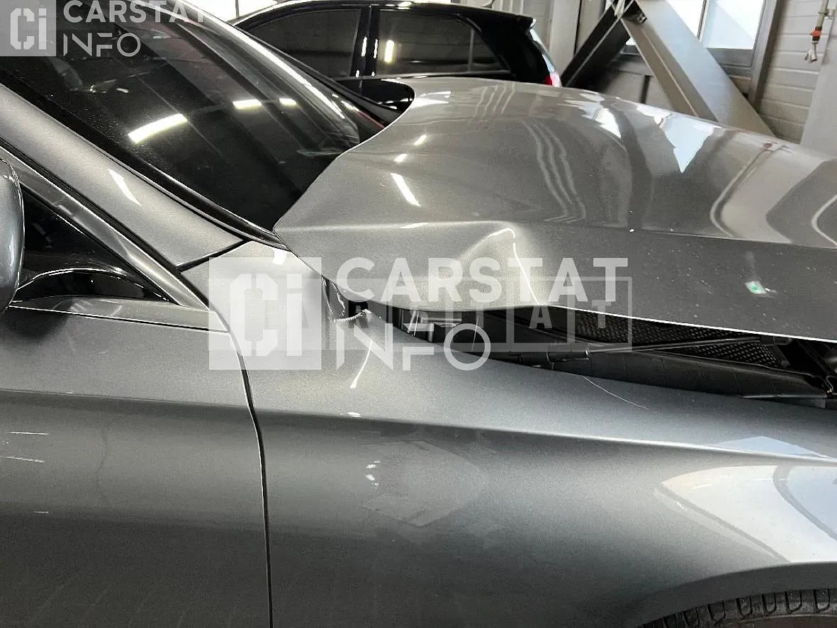 Photo 2 of 19: 2020 Mercedes-Benz E300 4Matic, VIN WDDZF4KB4LA728209 — Korean insurance auction