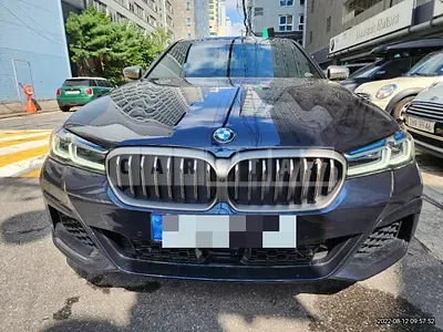 2021 calm bmw m550i xdrive