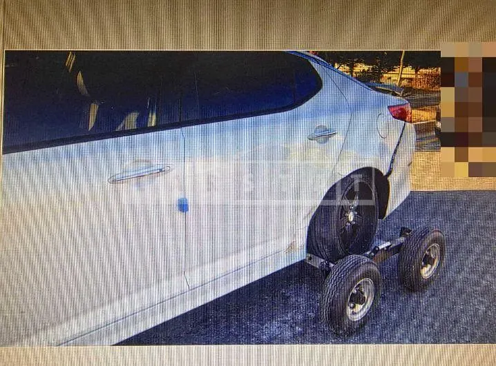 Photo 2 of 4: 2015 Kia K5 — Korean insurance auction