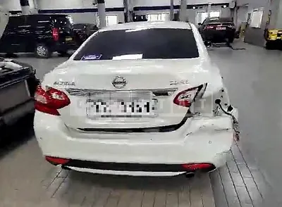 Photo 1 of 49: 2017 Nissan Altima 2.5, VIN 1N4AL3AP2HC100142 — Korean insurance auction