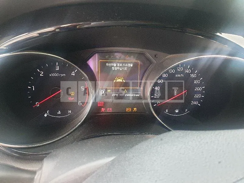 Photo 2 of 13: 2015 Kia Carnivals — Korean insurance auction