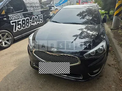 Photo 1 of 9: 2015 Kia K7, VIN KNALL418BFA194359 — Korean insurance auction