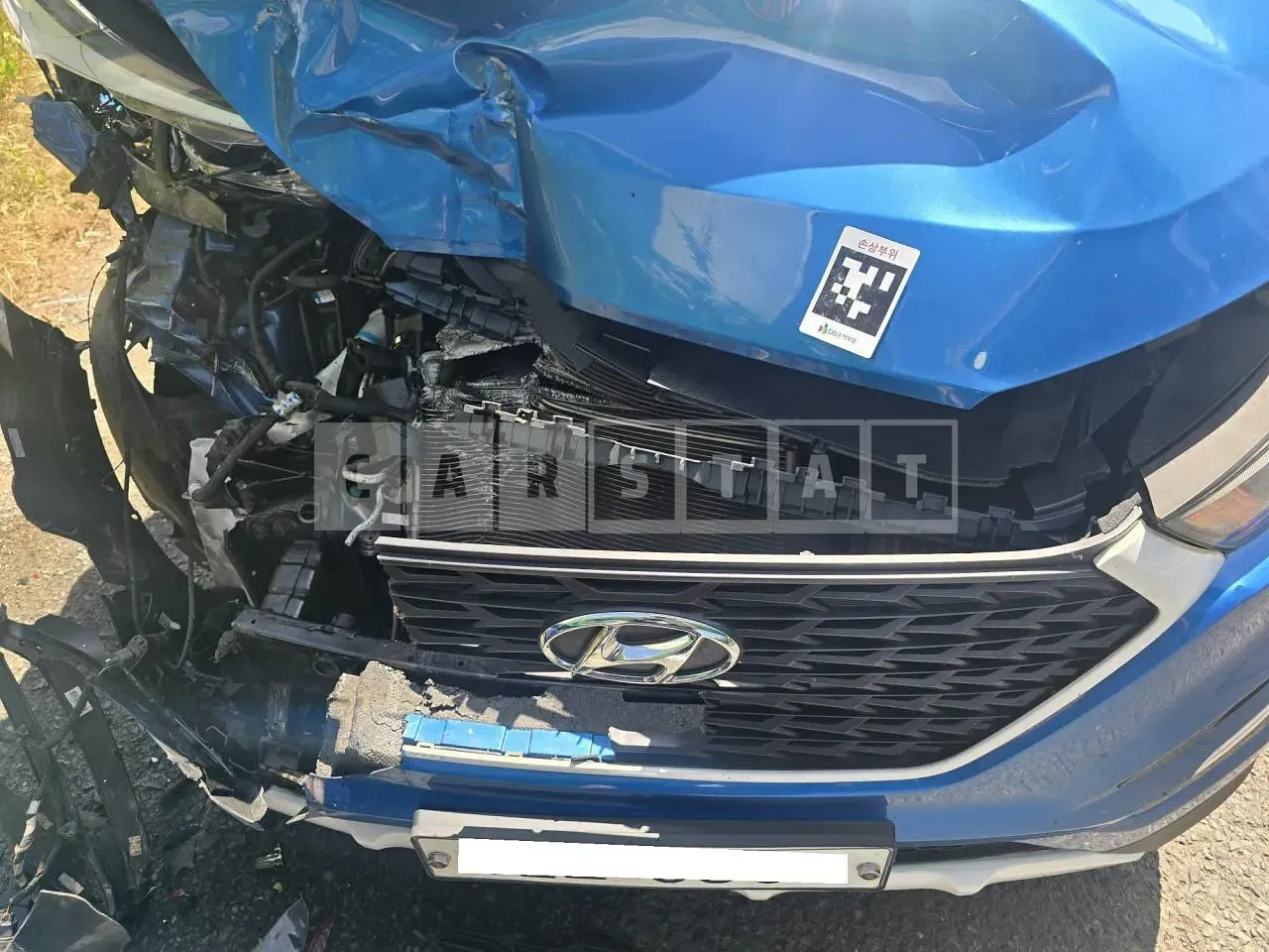 Photo 2 of 12: 2016 Hyundai Tucson, VIN KMHJ3815GHU301876 — Korean insurance auction