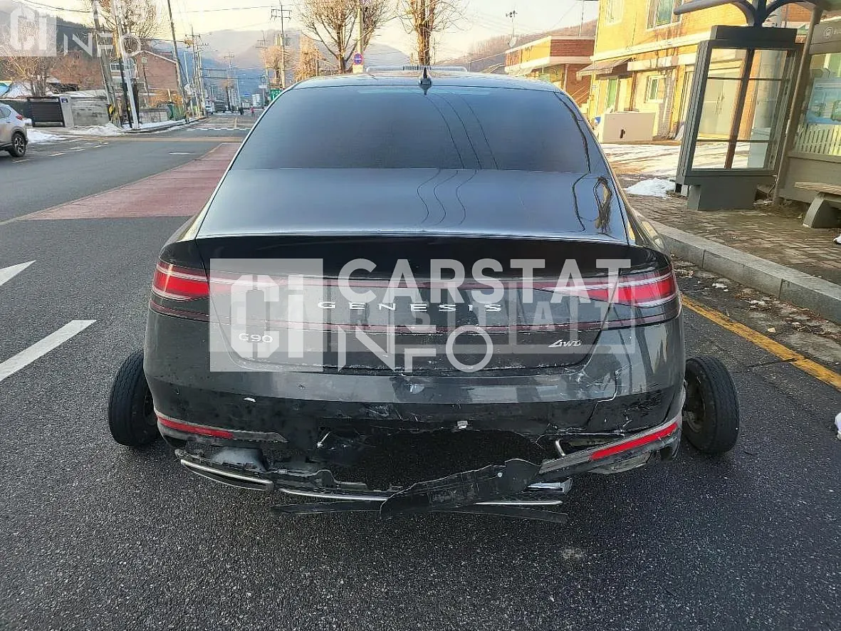 Photo 2 of 27: 2022 Genesis G90 3.5T — Korean insurance auction