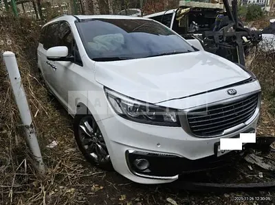 Photo 1 of 7: 2018 Kia Carnival, VIN KNAMD81ABJS411103 — Korean insurance auction