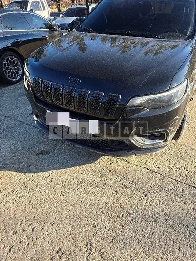Photo 1 of 8: 2019 Jeep Zip Cherokee 2.2 — Korean insurance auction
