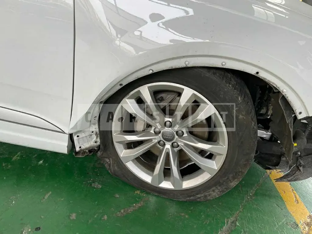 Photo 2 of 11: 2019 Audi Q7 45 TFSI quattro — Korean insurance auction