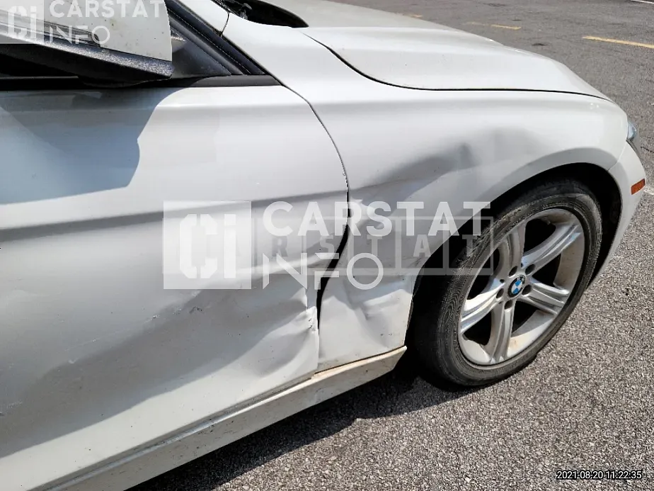 Photo 2 of 15: 2015 BMW 320d, VIN WBA3D310XFK277928 — Korean insurance auction