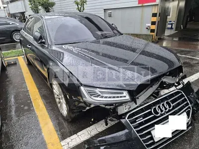Photo 1 of 28: 2015 Audi A8L 50 TFSI quattro — Korean insurance auction