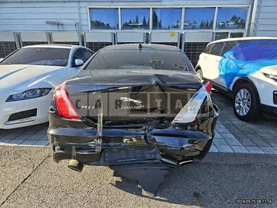 Photo 1 of 13: 2018 Jaguar XJ 3.0 d — Korean insurance auction