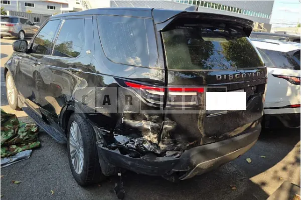 Photo 2 of 16: 2018 Land Rover Discovery SD4 — Korean insurance auction