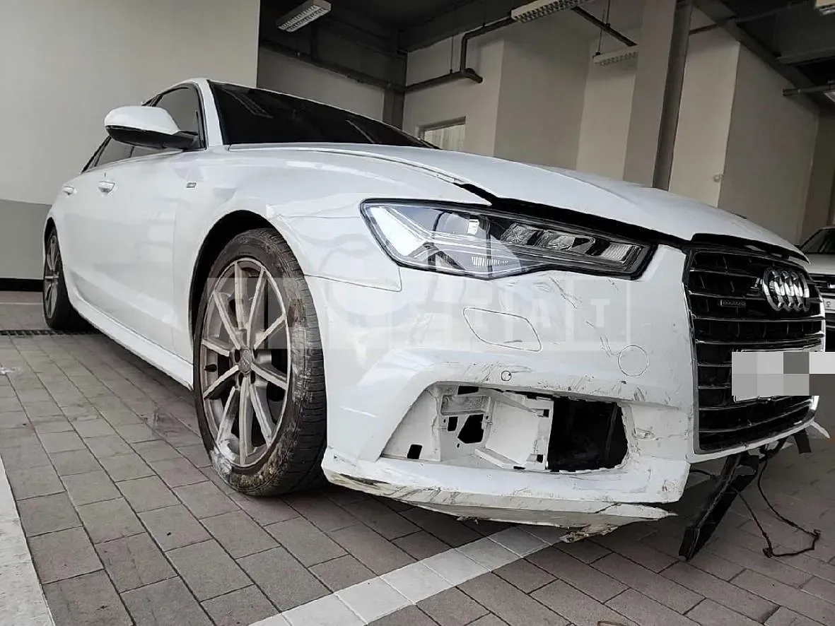 Photo 2 of 11: 2015 Audi A6 40 TDI quattro, VIN WAUZZZ4G8GN023173 — Korean insurance auction