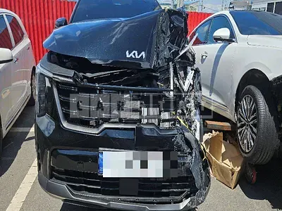Photo 1 of 49: 2025 Kia Sorento 2.5T — Korean insurance auction