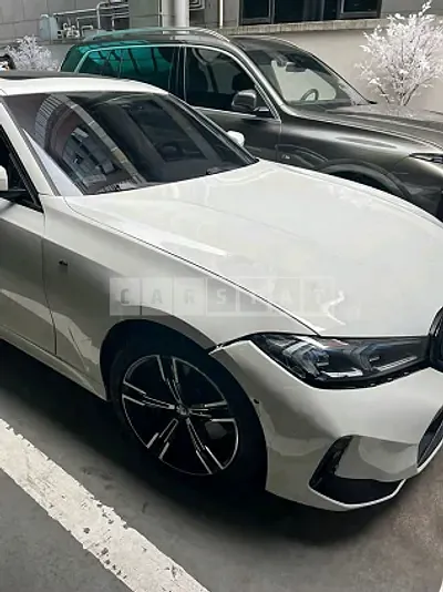 Photo 1 of 16: 2023 BMW 320i — Korean insurance auction