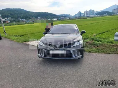 Photo 1 of 7: 2018 Toyota Camry — Korean insurance auction