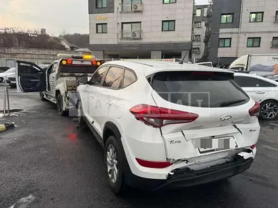 Photo 1 of 10: 2015 Hyundai Tucson TL — Korean insurance auction