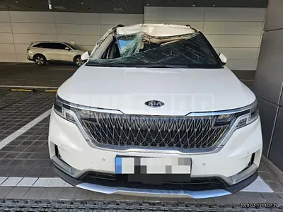 Photo 1 of 53: 2021 Kia Carnival 2.2, VIN KNANC81BBMS078551 — Korean insurance auction