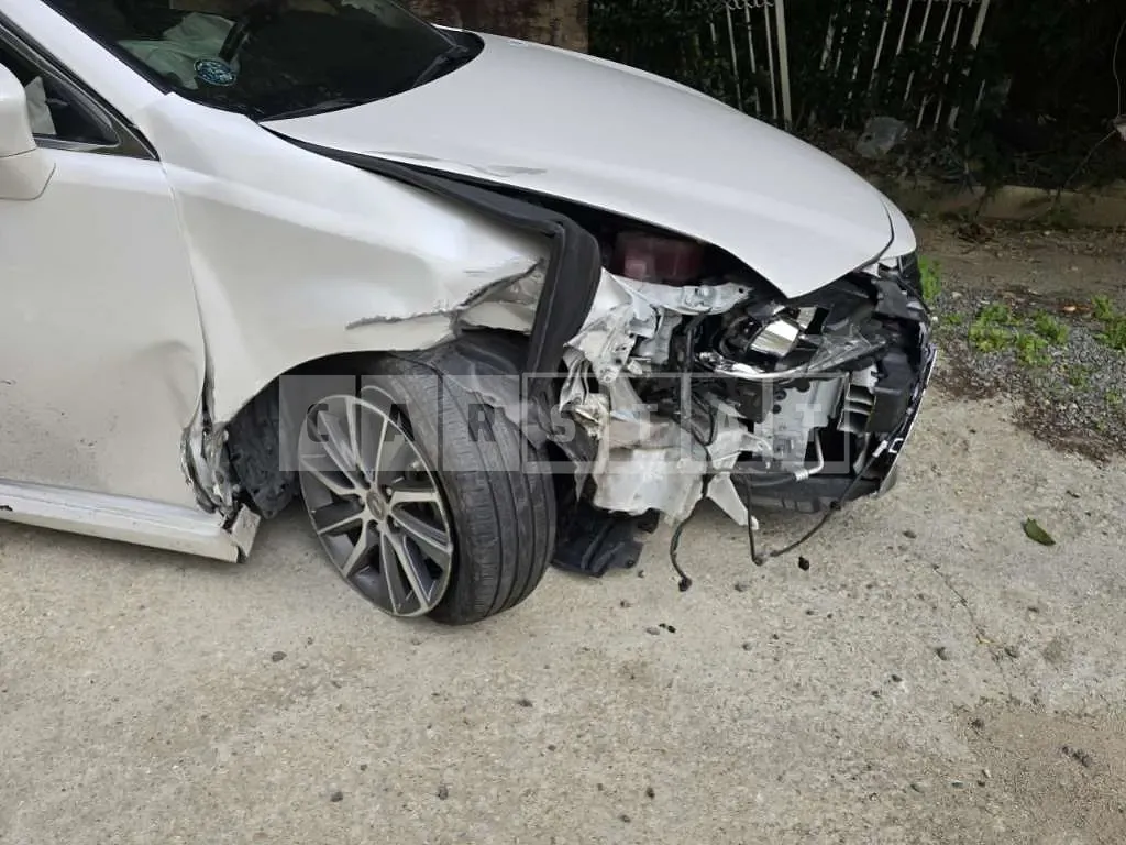 Photo 2 of 12: 2016 Lexus ES300h — Korean insurance auction