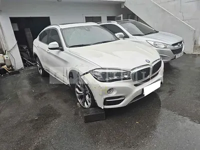 Photo 1 of 25: 2018 BMW X6 xDrive30d, VIN WBAKV2104J0Y41127 — Korean insurance auction