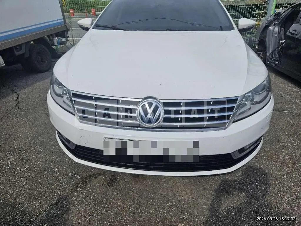 Photo 2 of 24: 2015 Volkswagen CC 2.0 TDI Blue Motion — Korean insurance auction