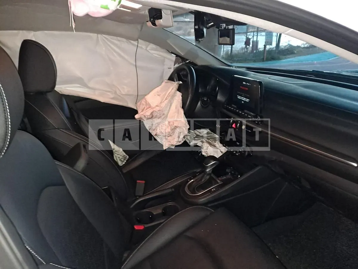 Photo 2 of 19: 2020 Kia Kz — Korean insurance auction