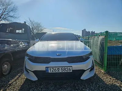 Photo 1 of 16: 2021 Kia K5 — Korean insurance auction