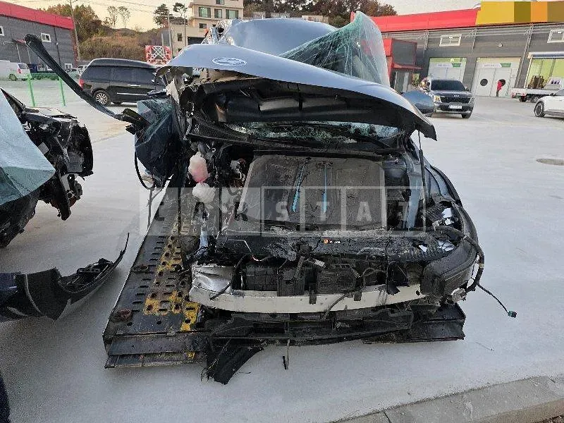 Photo 2 of 48: 2021 Hyundai IONIQ 5 Electric Car — Korean insurance auction