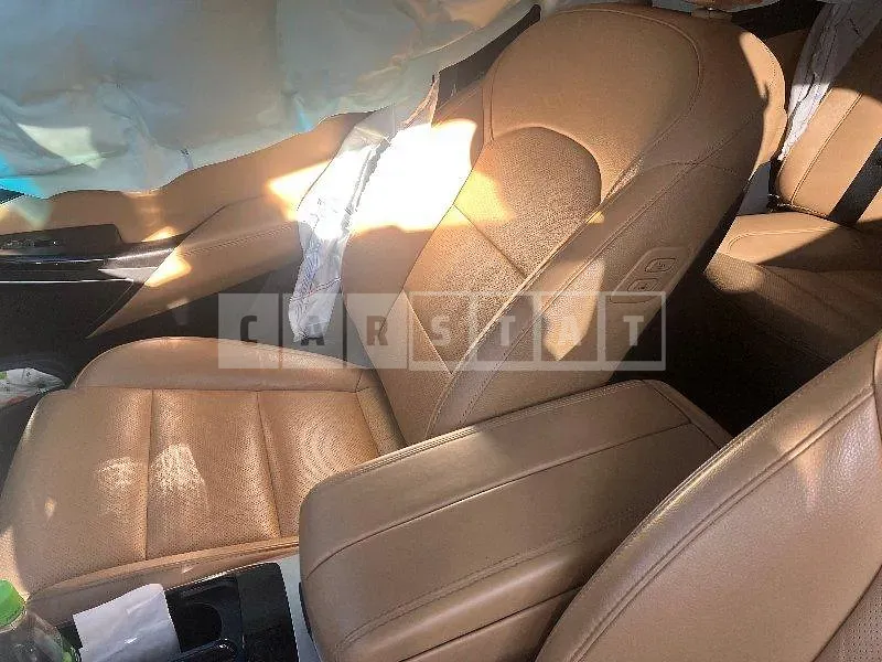 Photo 2 of 11: 2019 Kia K7 — Korean insurance auction