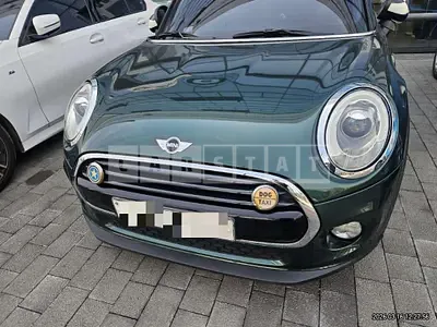 Photo 1 of 13: 2015 MINI Cooper D — Korean insurance auction