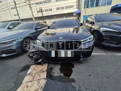 Photo 1 of 24: 2022 BMW M5 — Korean insurance auction